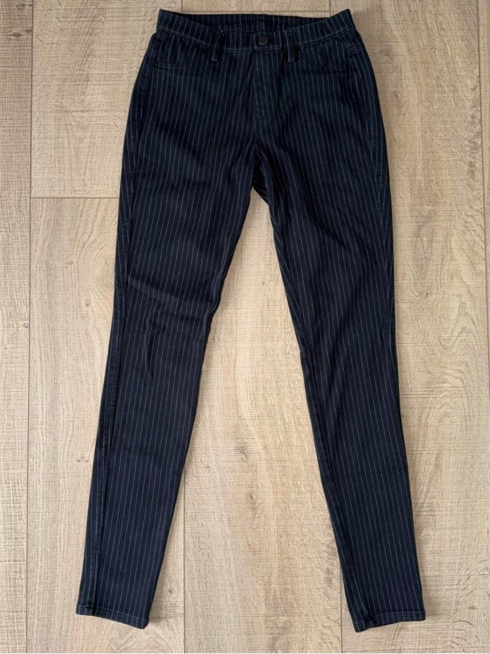 Uniqlo Pinstripe Jeggings Size XS